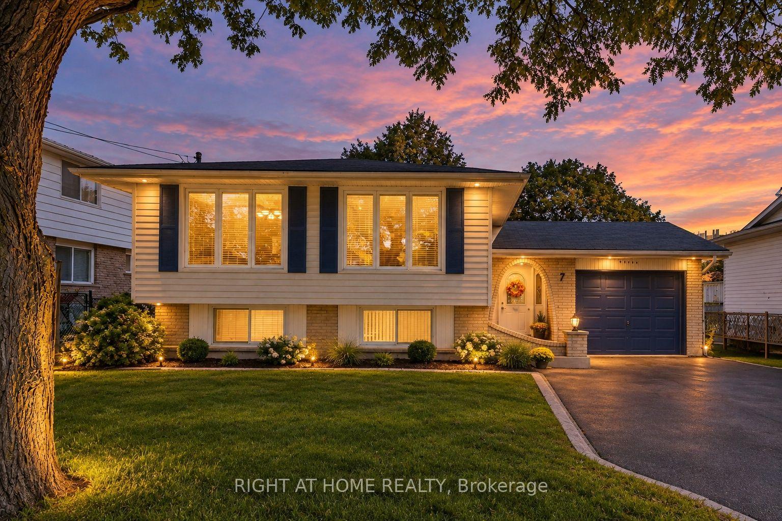 7-hanover-place-n-hamilton-ontario-x13832572