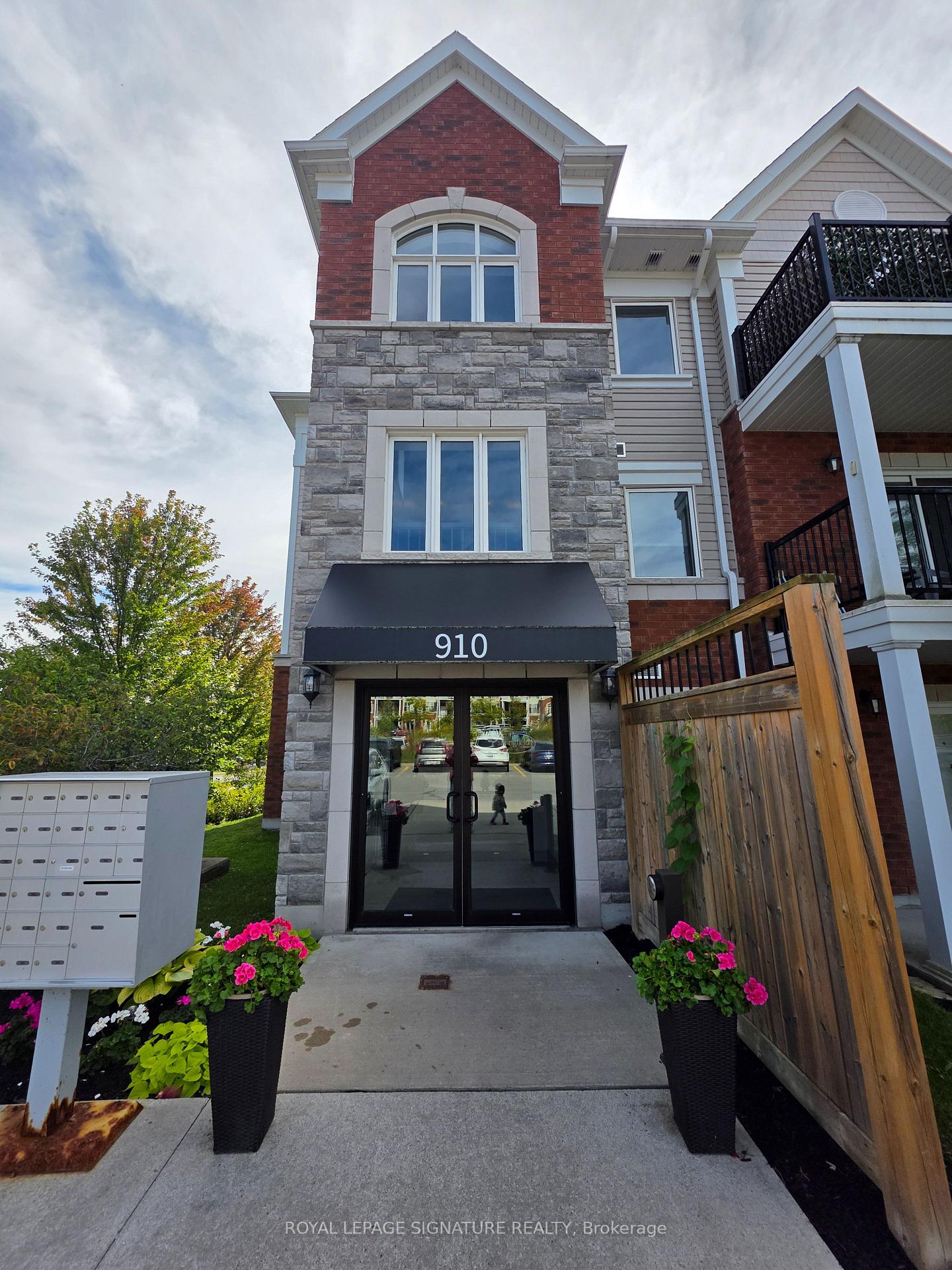 910-wentworth-street-peterborough-ontario-x13832966