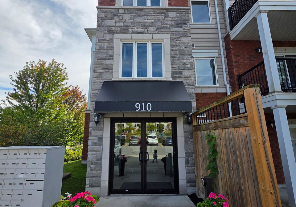 910-wentworth-street-peterborough-ontario-x13832966