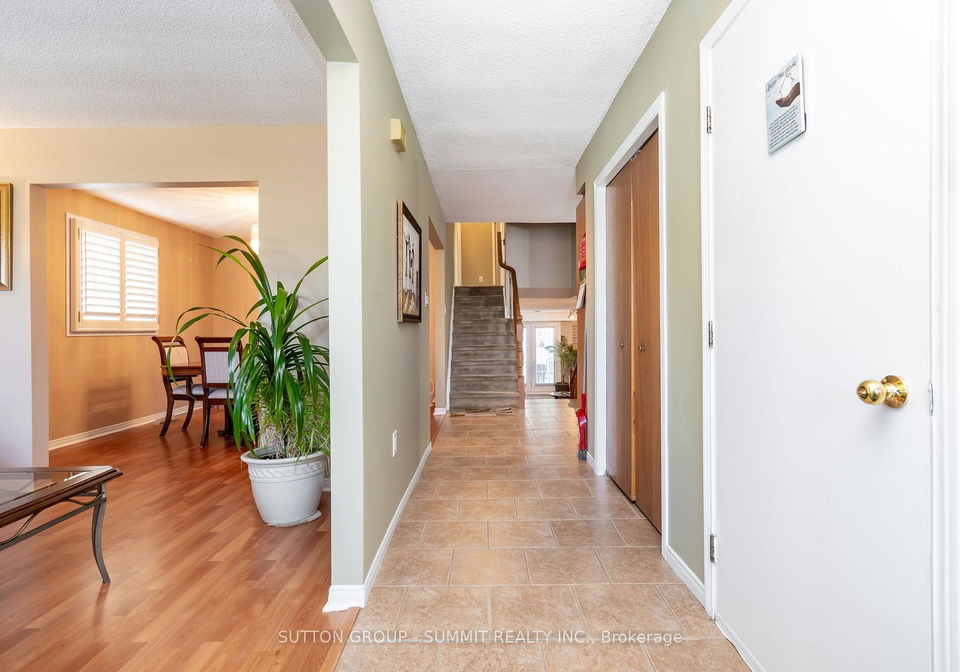 437-eaglewood-drive-hamilton-ontario-x13832980
