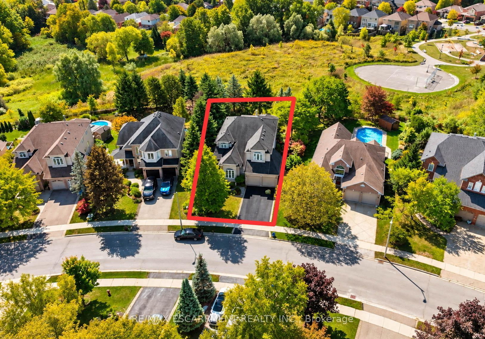 74-davidson-boulevard-hamilton-ontario-x13833078