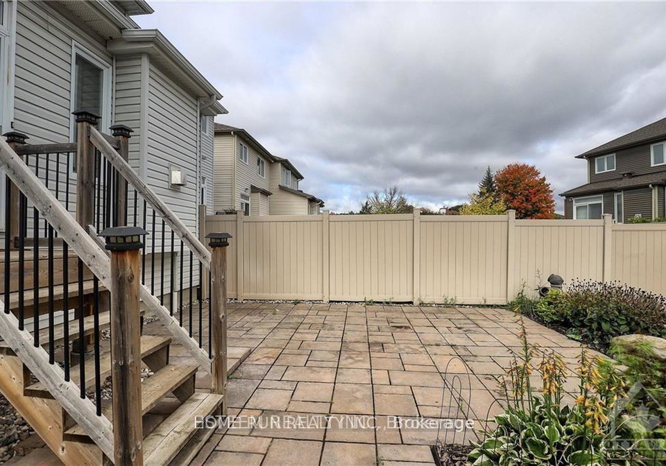 206-broxburn-crescent-ottawa-ontario-x13833312
