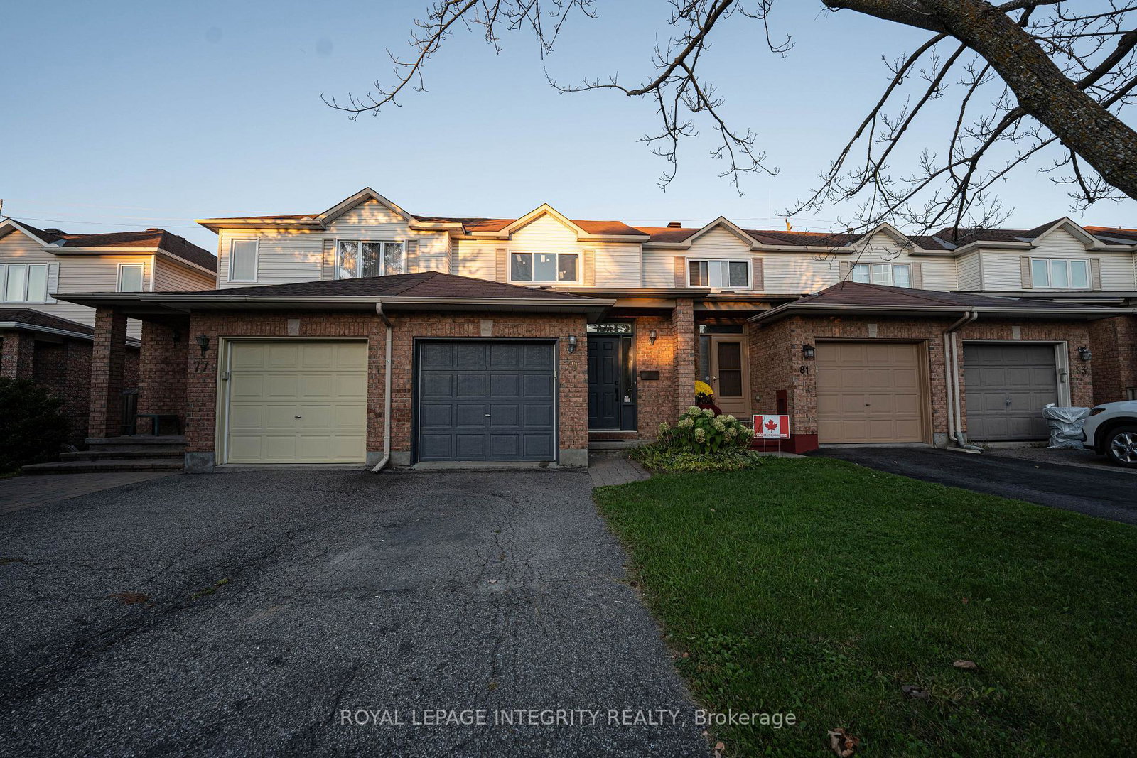 79-forestglade-crescent-ottawa-ontario-x13833352