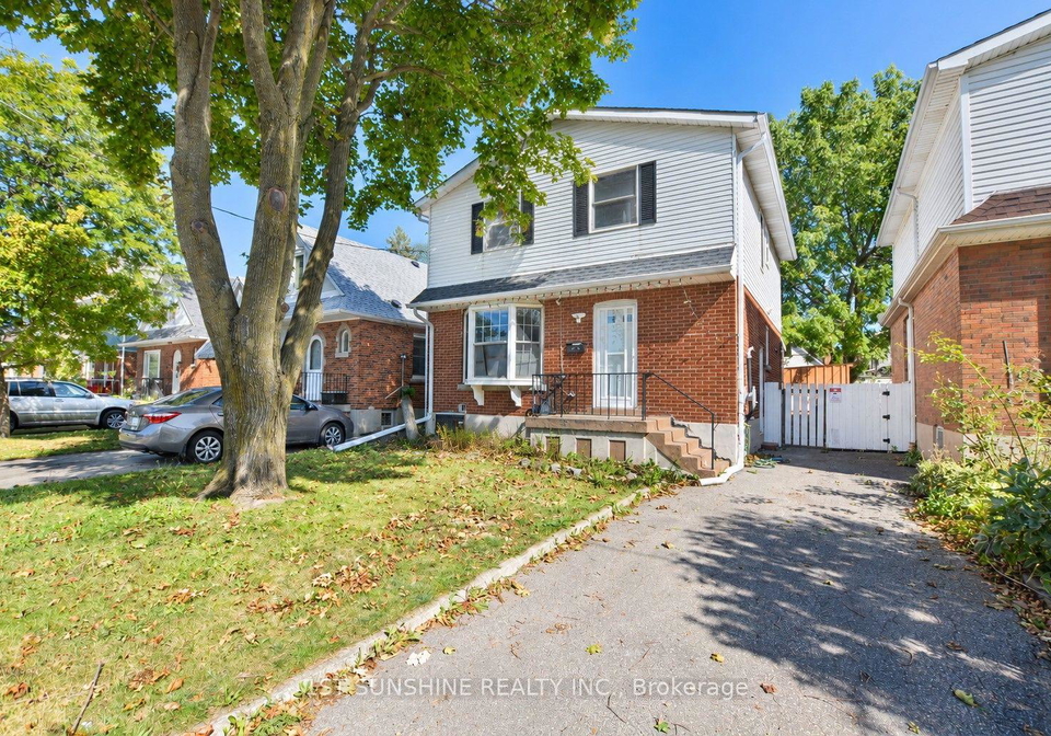 22-parkside-drive-hamilton-ontario-x13833374