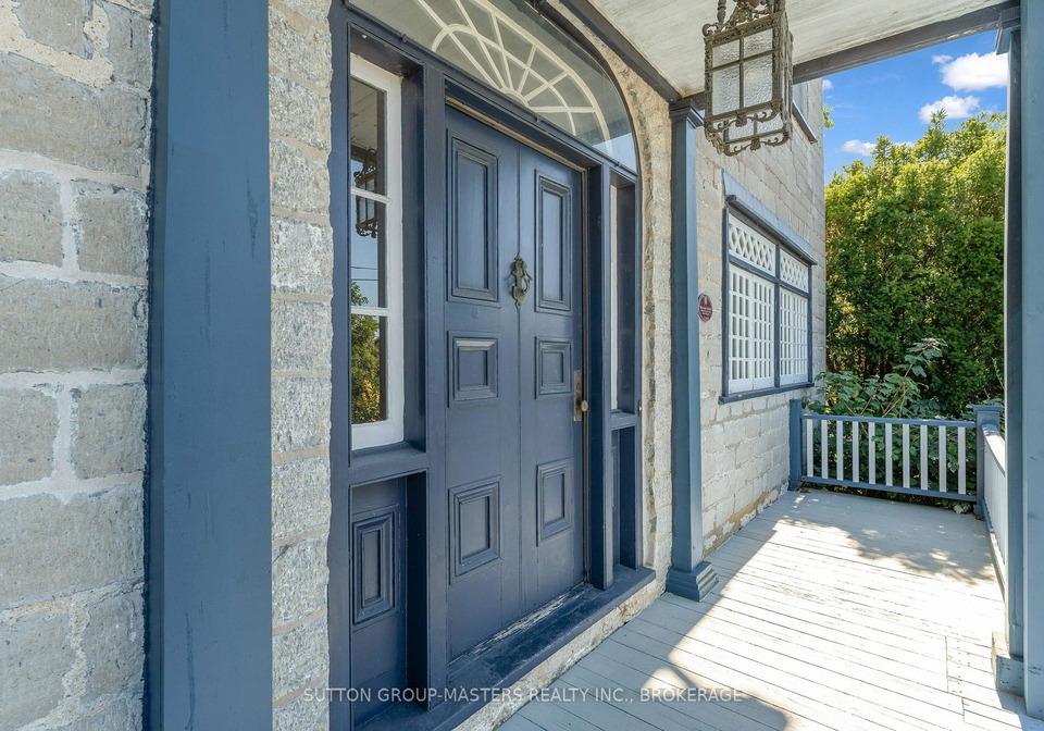 202-main-street-kingston-ontario-x13833518