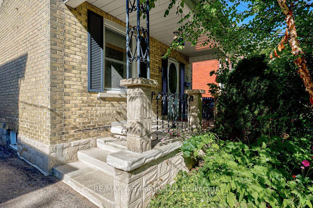 54-mcnab-street-s-stratford-ontario-x13833574