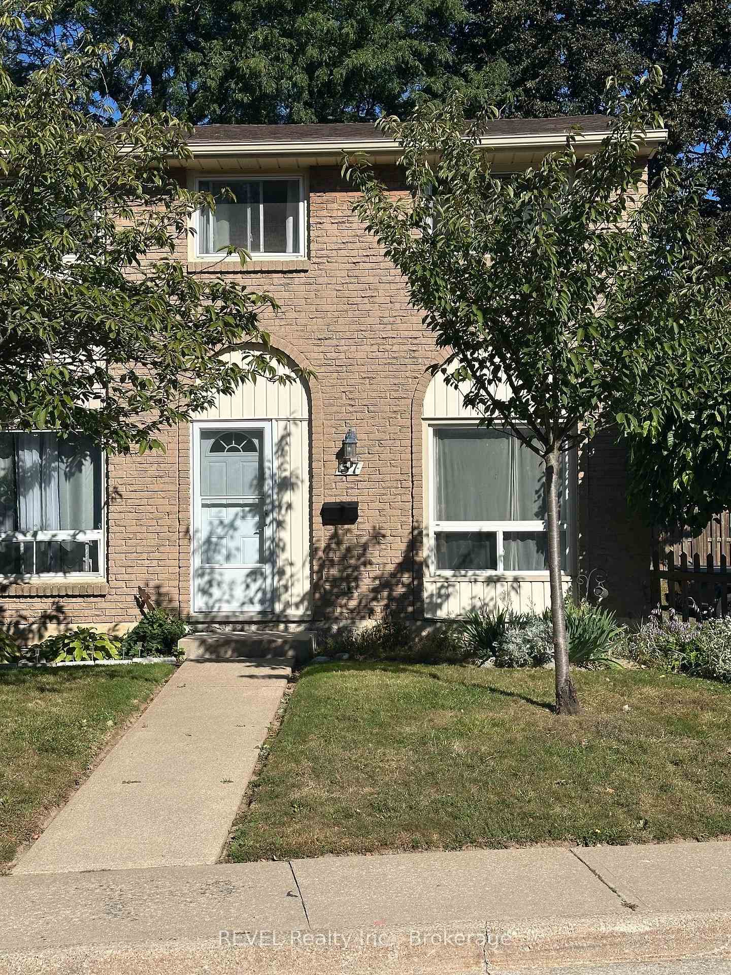 25-linfield-drive-st-catharines-ontario-x13833588