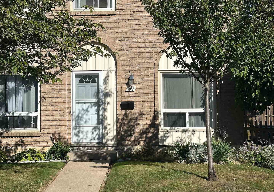 25-linfield-drive-st-catharines-ontario-x13833588