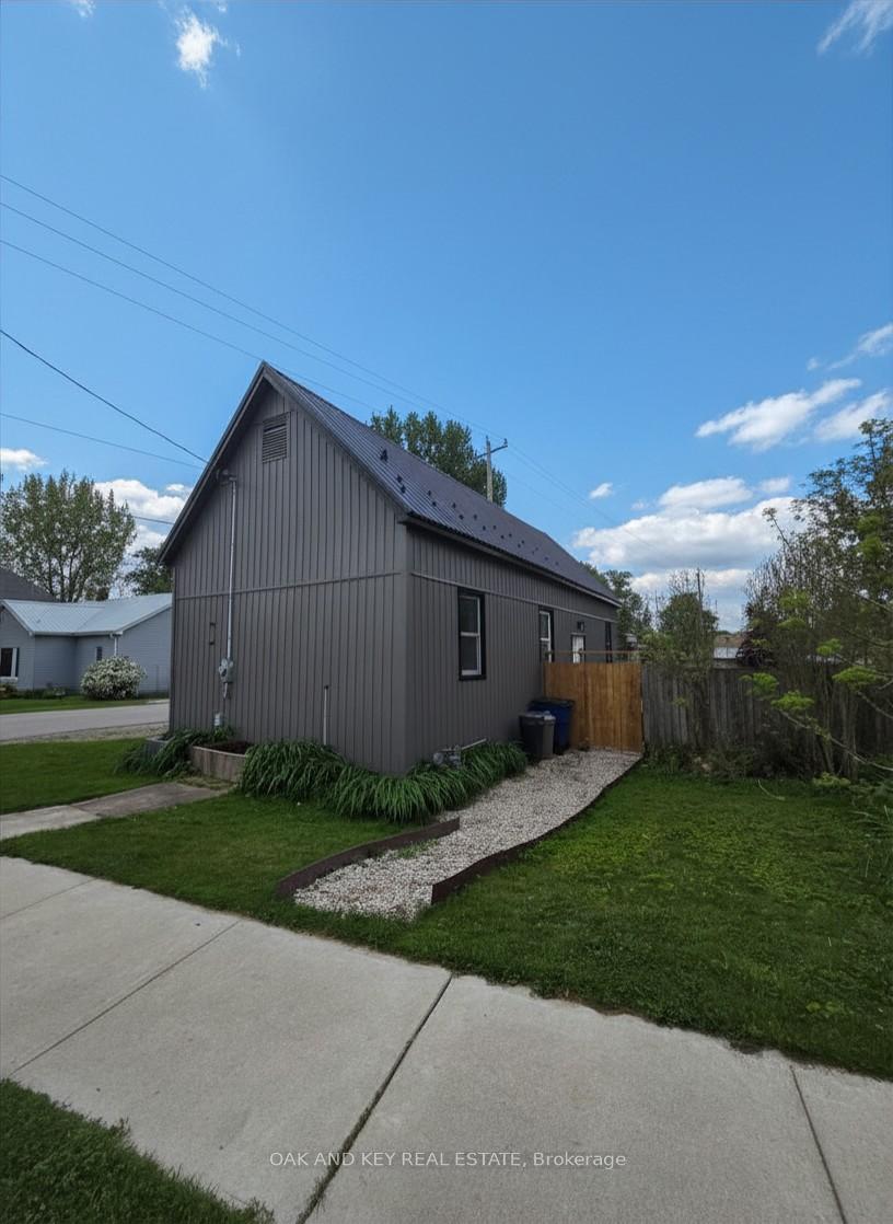 22933-hagerty-road-newbury-ontario-x13833630