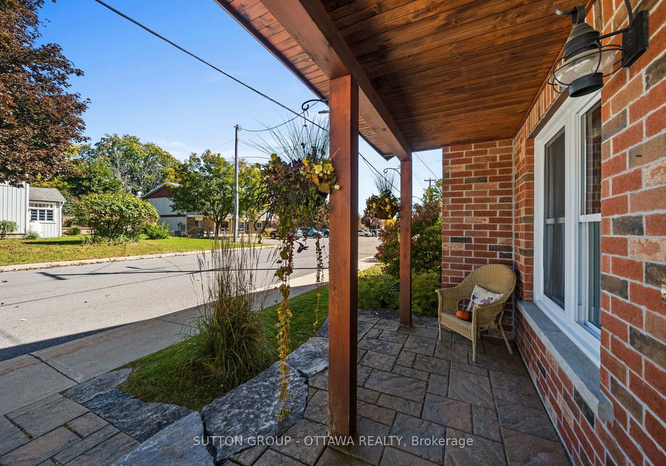 40-sabourin-street-north-stormont-ontario-x13833842