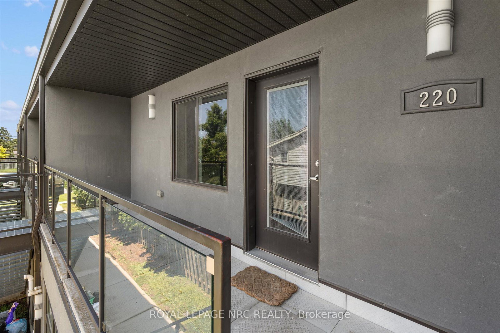 411-lake-street-st-catharines-ontario-x13833854