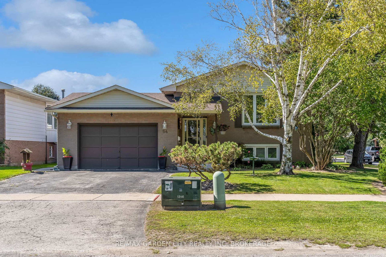 54-crestcombe-road-st-catharines-ontario-x13833936