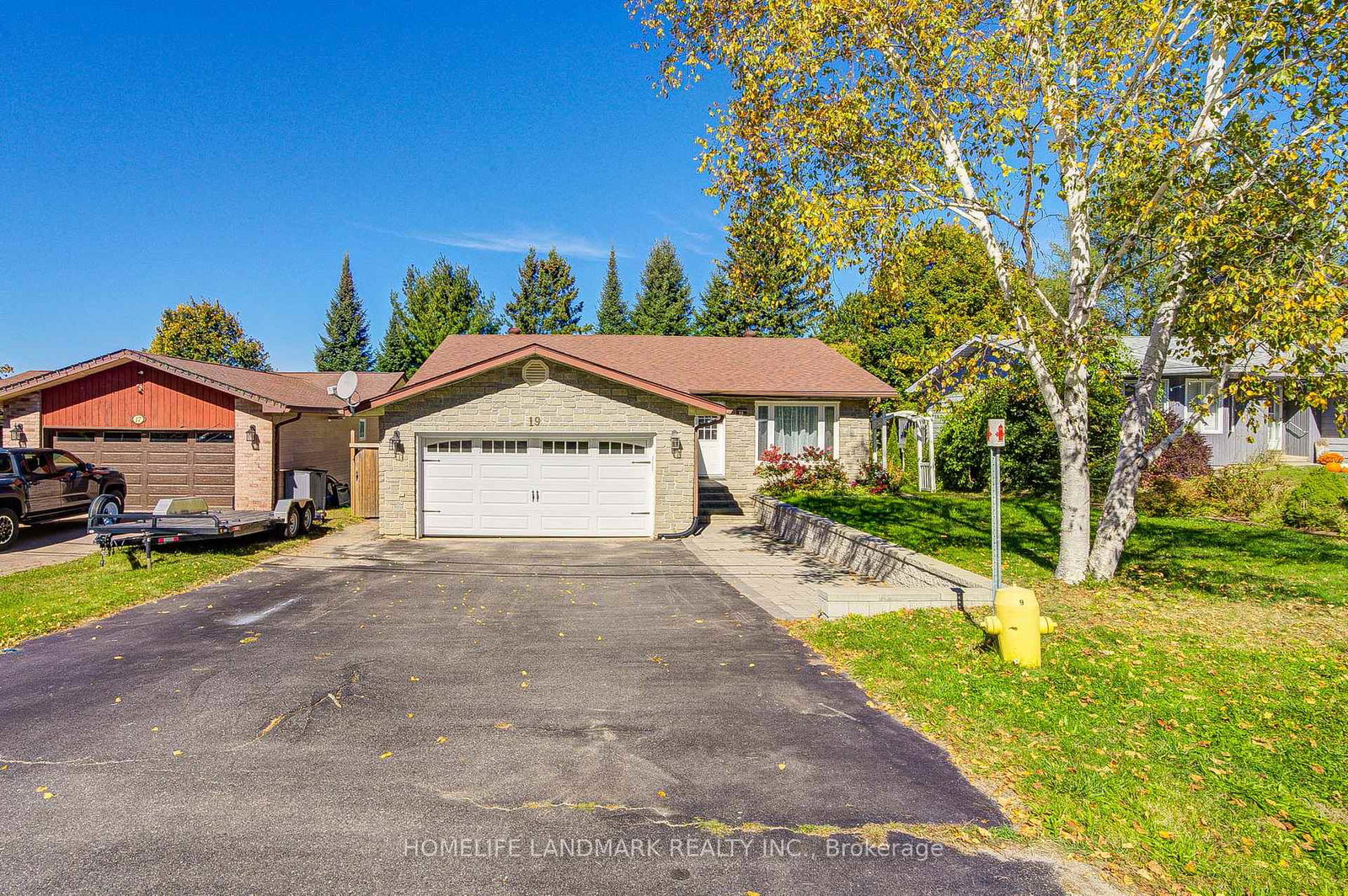 19-southdale-drive-huntsville-ontario-x13834182