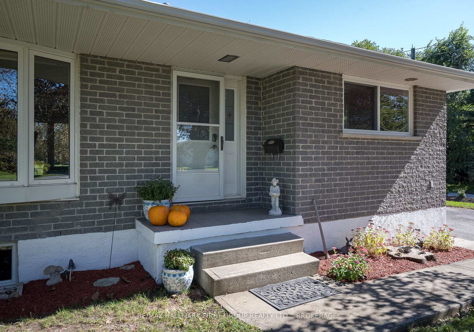 487-coronation-boulevard-kingston-ontario-x13834210