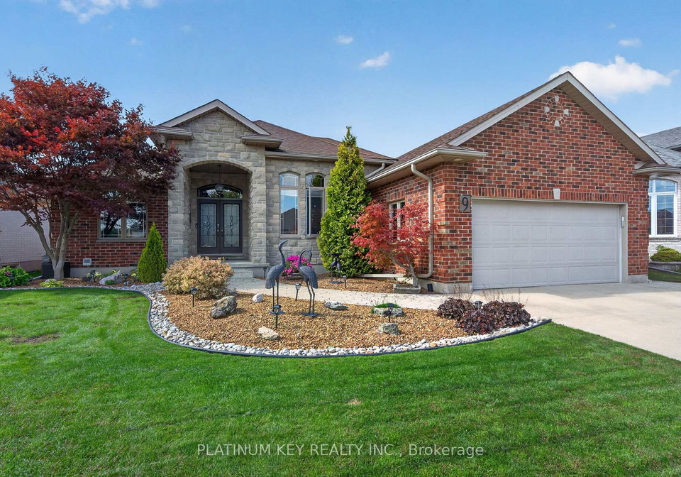 9-ronald-bloore-drive-sarnia-ontario-x13834226