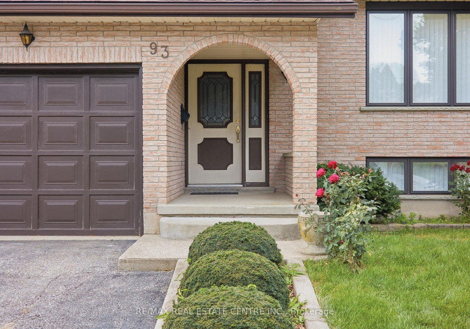 93-old-chicopee-drive-kitchener-ontario-x13834608