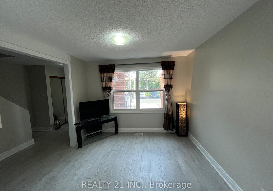 405-keats-way-waterloo-ontario-x13834666