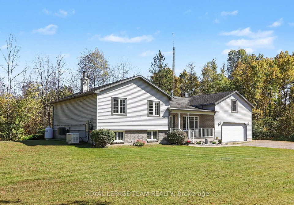9161-county-rd-44-road-edwardsburghcardinal-ontario-x13834736