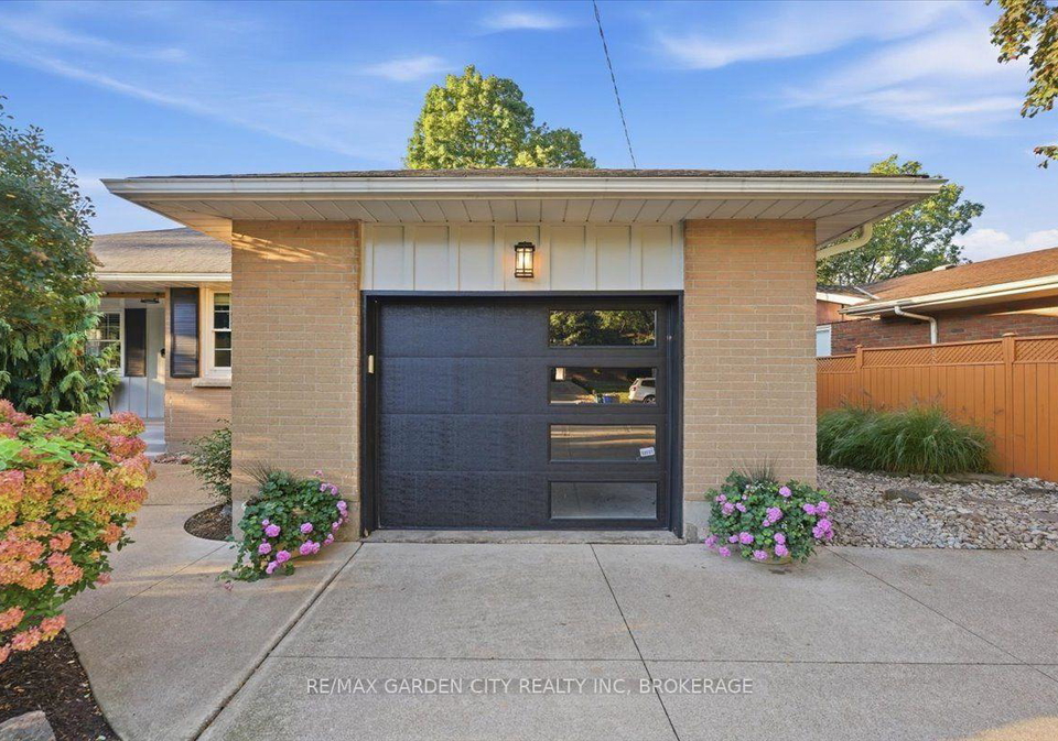 98-village-road-st-catharines-ontario-x13834772