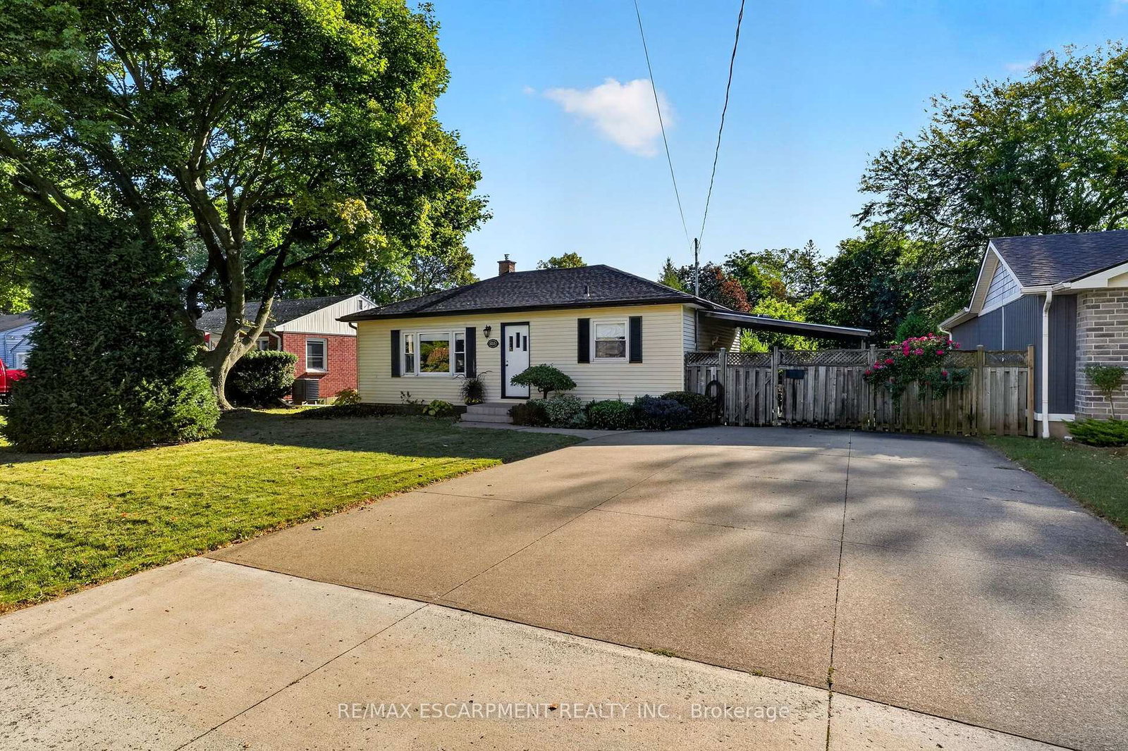 416-bartlett-avenue-grimsby-ontario-x13834782