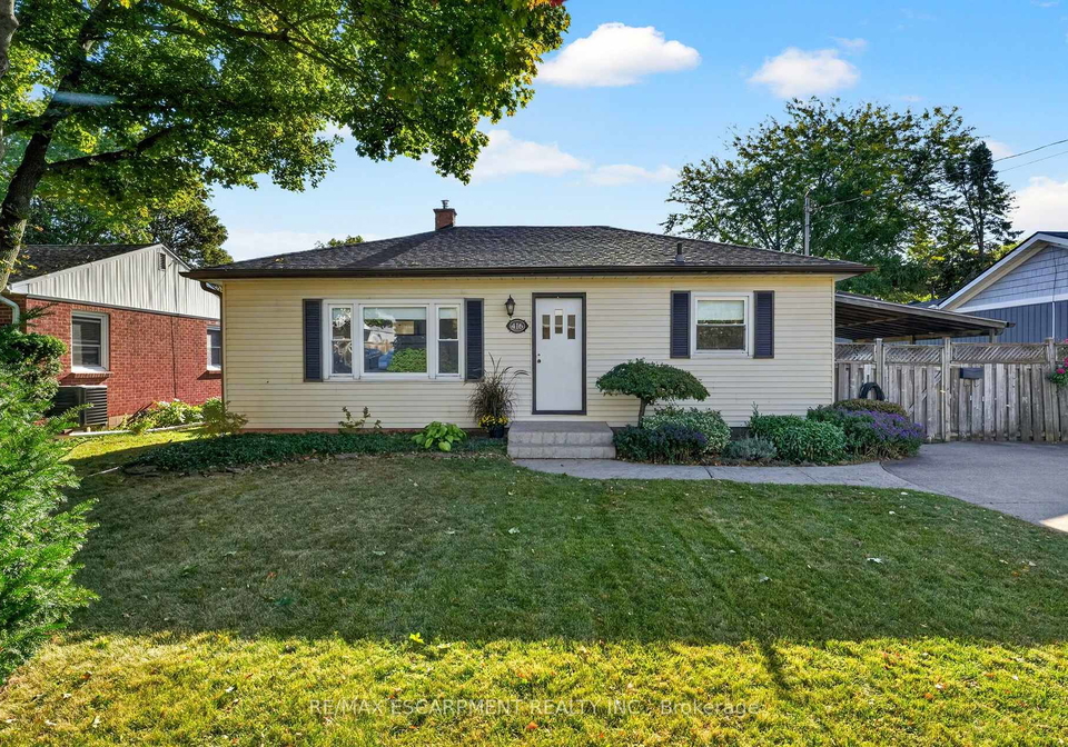 416-bartlett-avenue-grimsby-ontario-x13834782