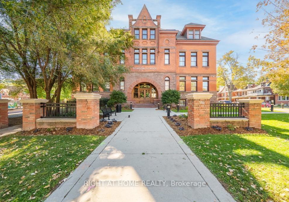 200-stinson-street-hamilton-ontario-x13835048