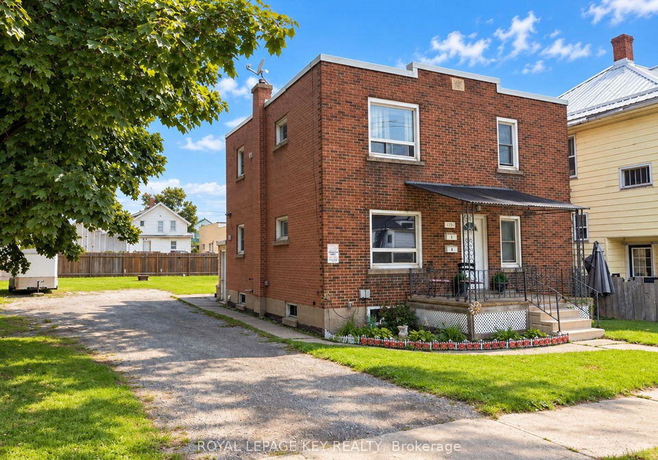 115-brock-street-n-sarnia-ontario-x13835594