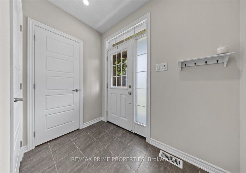 350-sweetfern-crescent-ottawa-ontario-x13835628