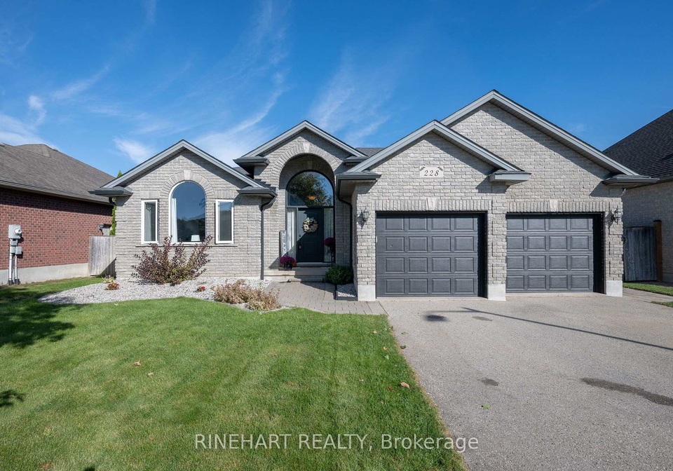 228-boyd-boulevard-zorra-ontario-x13835692