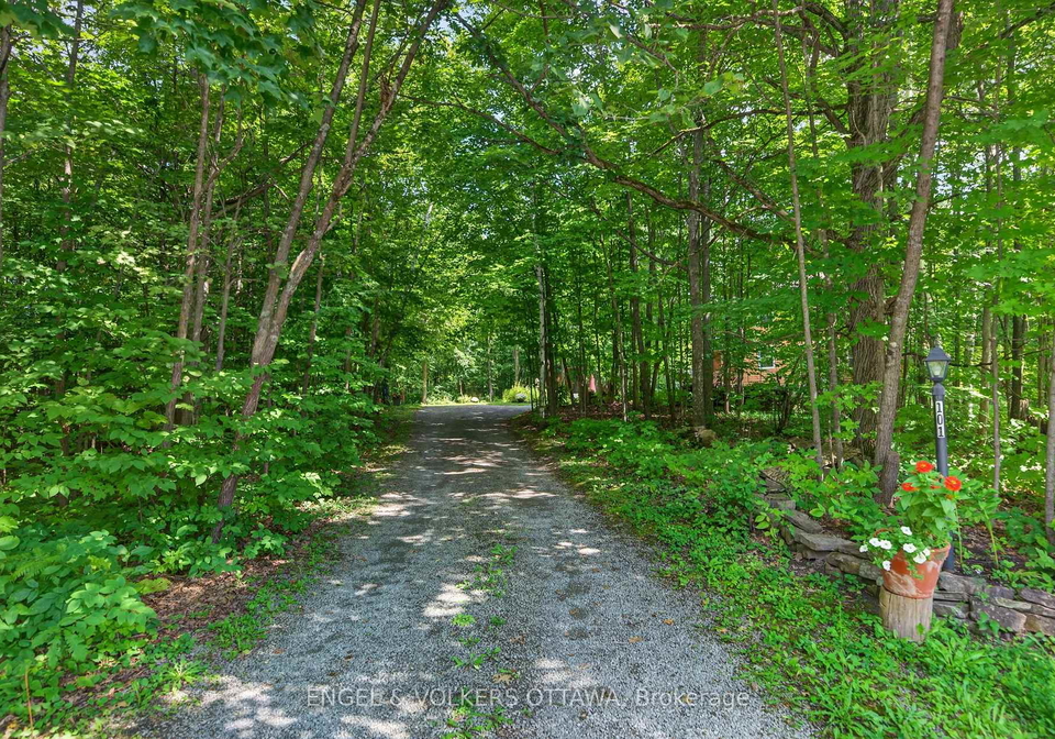 101-longford-lane-ottawa-ontario-x13835714