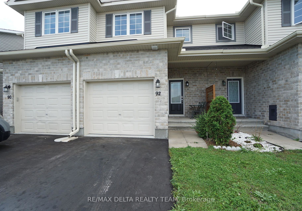 92-bellwood-drive-arnprior-ontario-x13835736
