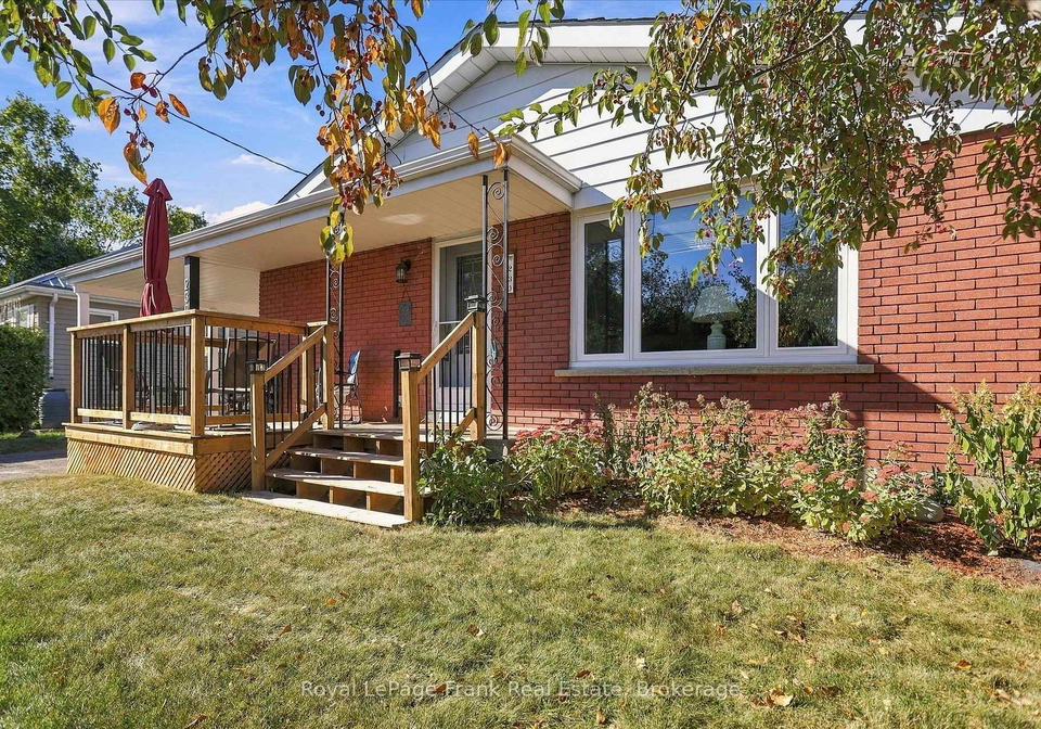 230-euclid-avenue-peterborough-ontario-x13835916