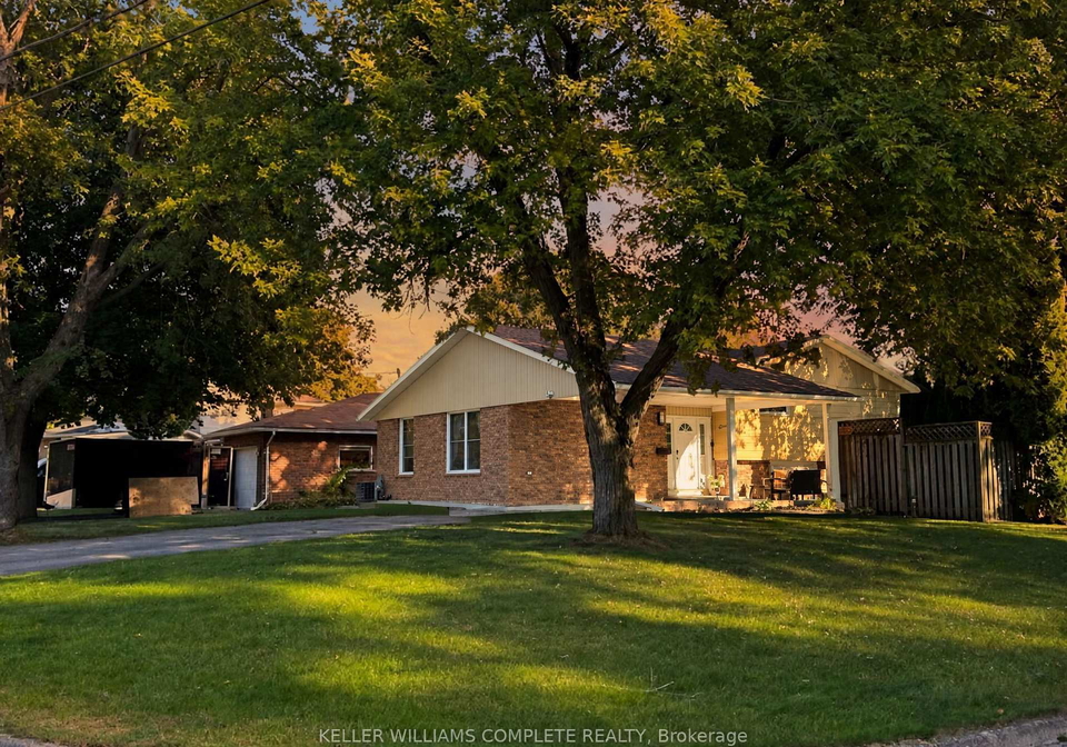 1-halene-court-st-catharines-ontario-x13836102