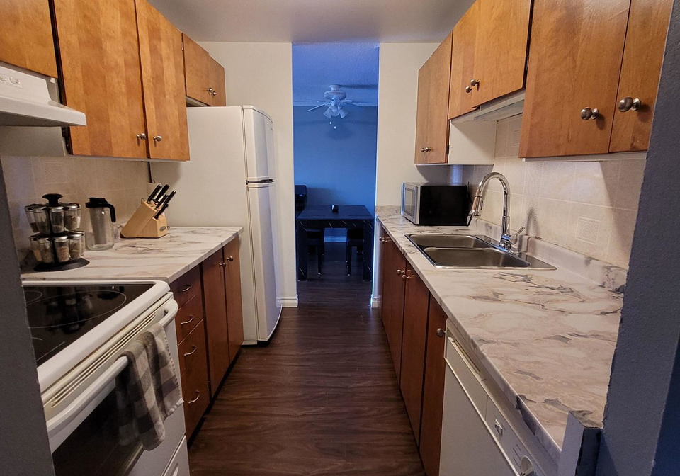 1588-ernest-avenue-london-south-ontario-x13836142