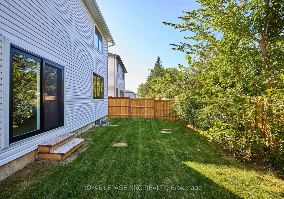 185-hodgkins-avenue-thorold-ontario-x13836352