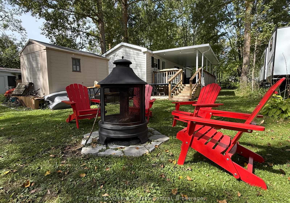 7489-sideroad-5-e-wellington-north-ontario-x13836384