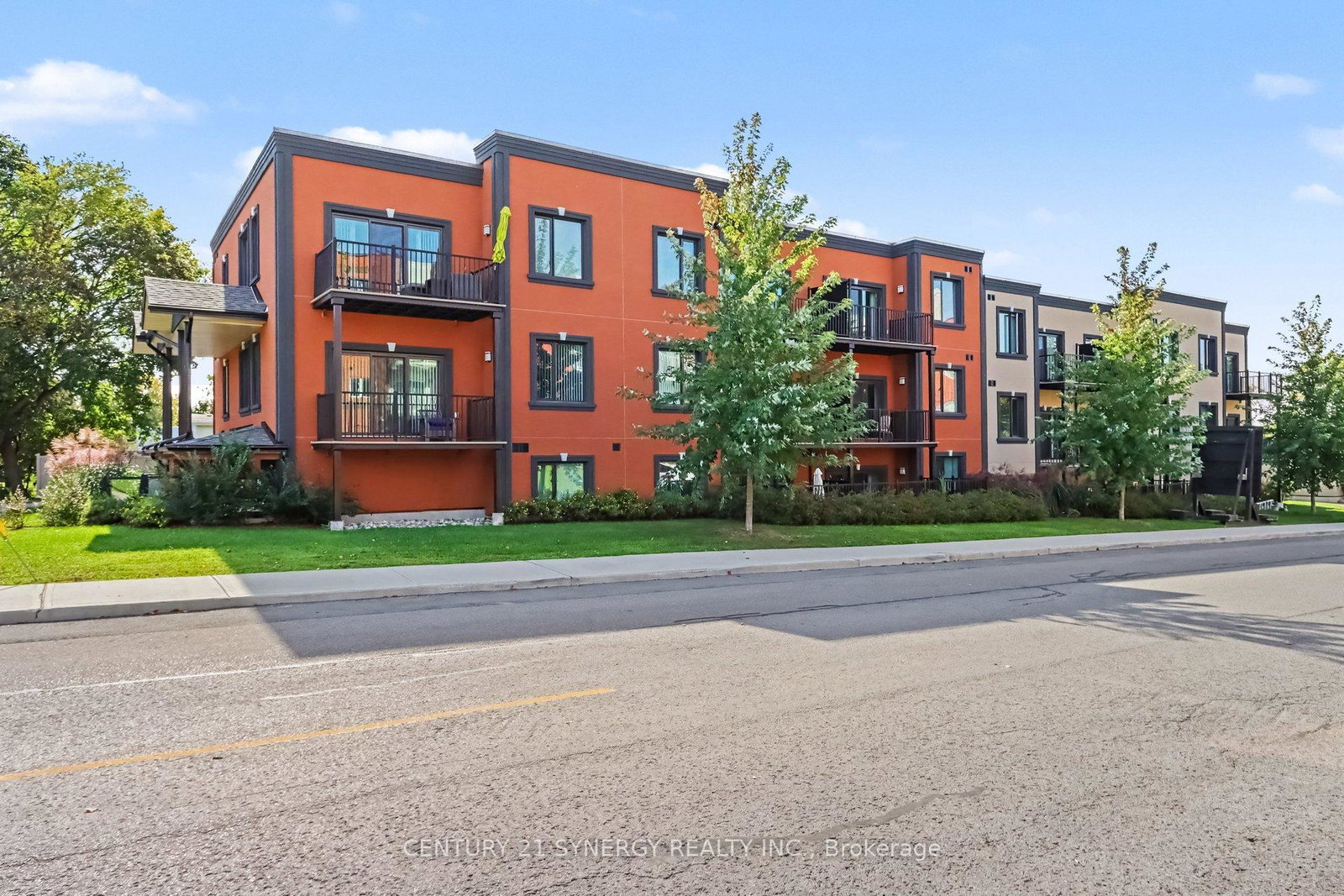 40-mcgill-street-s-smiths-falls-ontario-x13836506