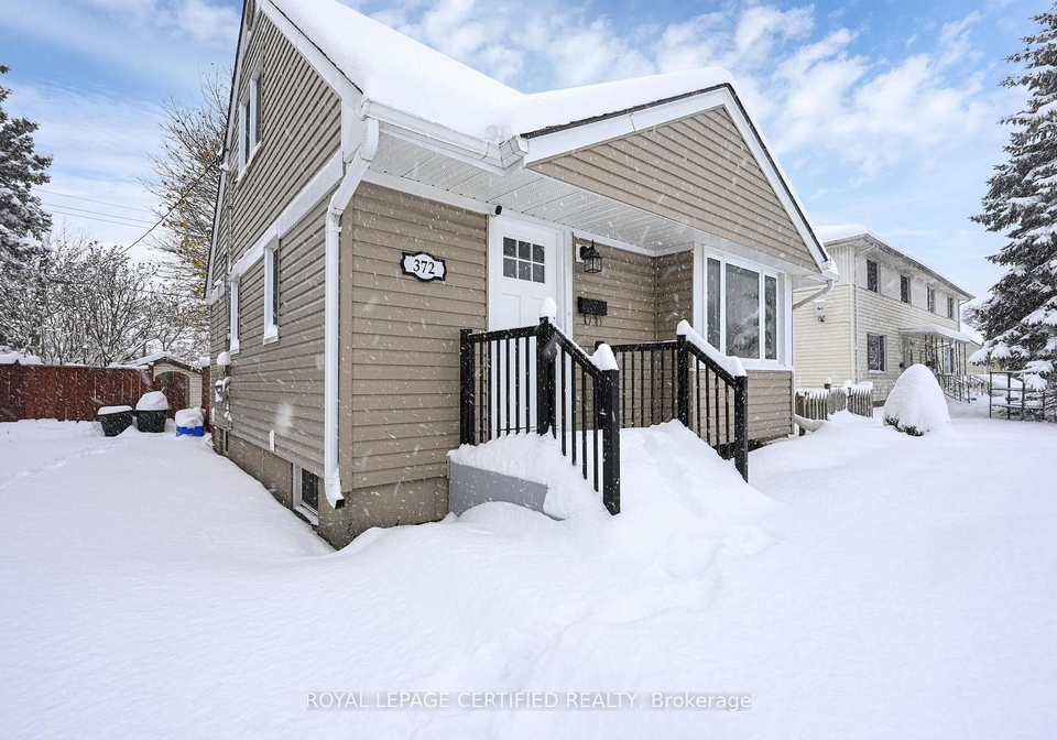 372-flanders-row-e-london-east-ontario-x13836636