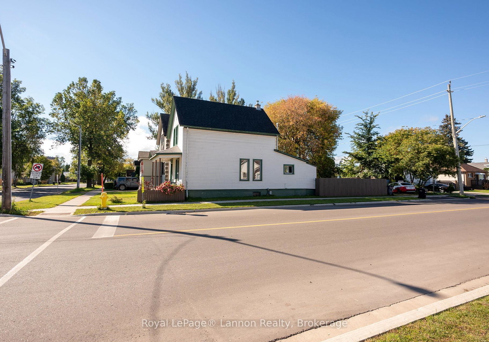 1201-edward-street-s-thunder-bay-ontario-x13836776