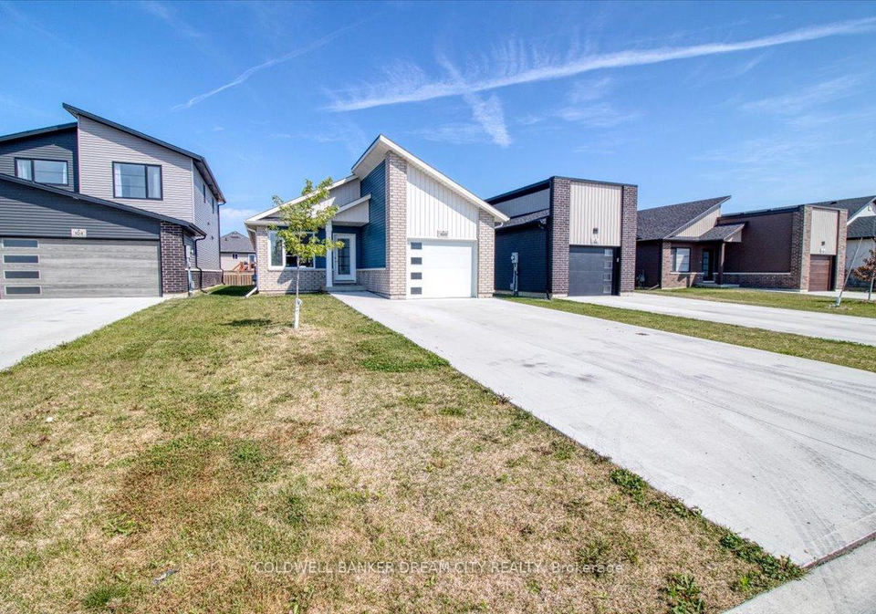 100-arrowhead-lane-chatham-kent-ontario-x13836794