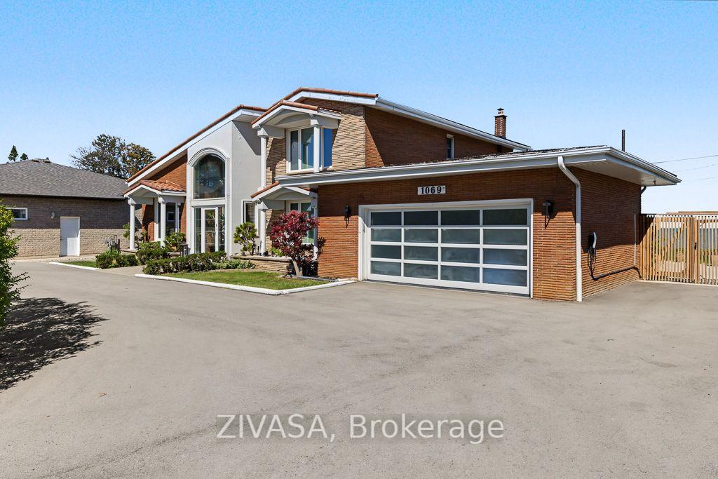 1069-north-service-road-hamilton-ontario-x13836918