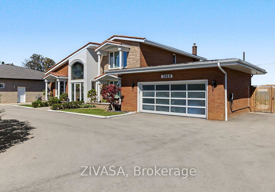1069-north-service-road-hamilton-ontario-x13836918