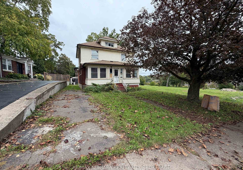 4445-john-street-niagara-falls-ontario-x13836964
