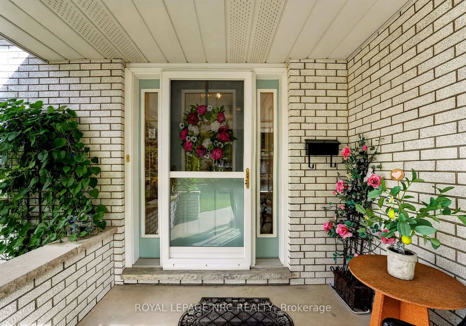 20-jessica-drive-st-catharines-ontario-x13837036