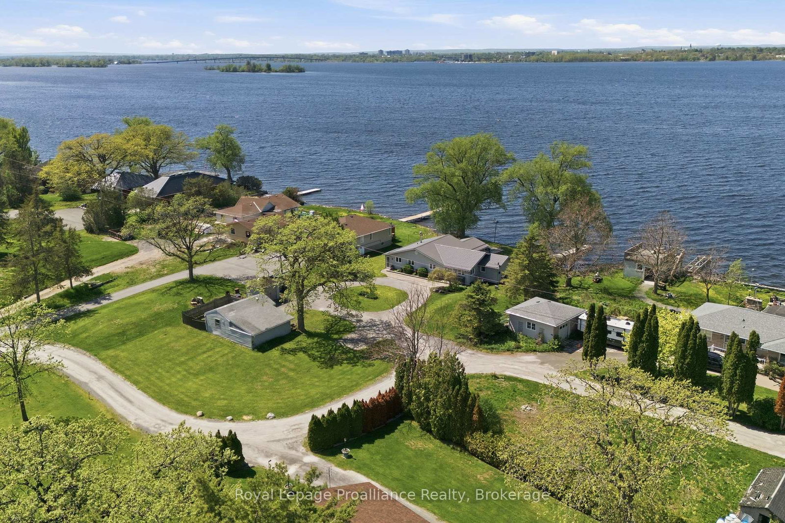 33-peats-point-lane-prince-edward-county-ontario-x13837040