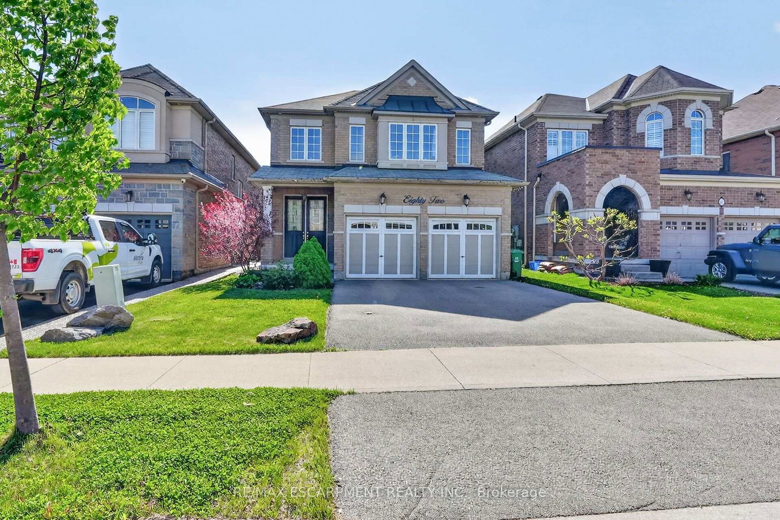 82-chaumont-drive-hamilton-ontario-x13837068