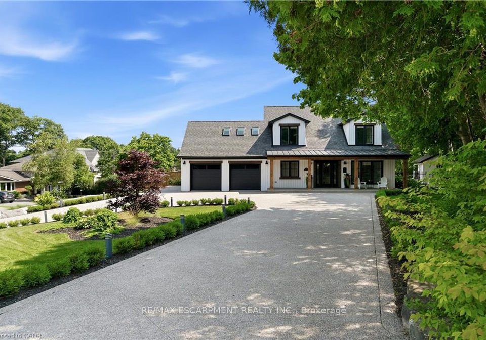 204-fallingbrook-drive-hamilton-ontario-x13837102
