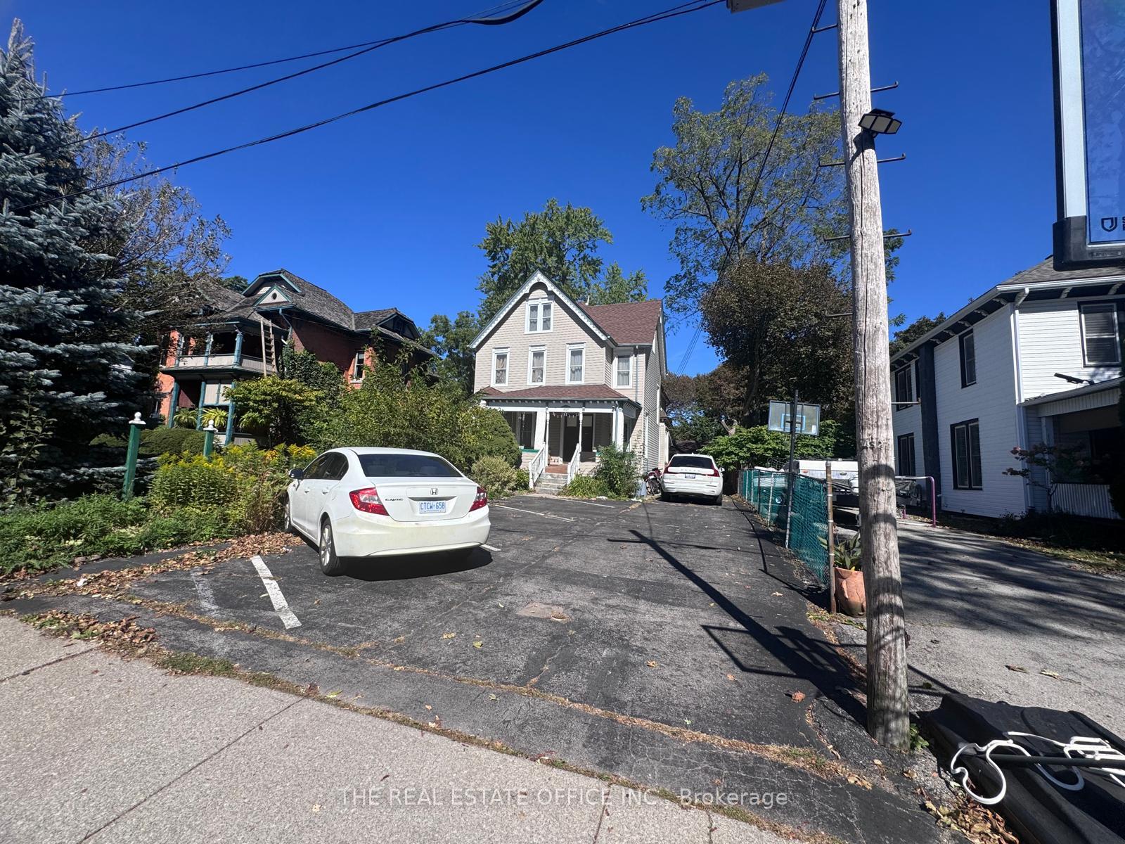 4327-simcoe-street-niagara-falls-ontario-x13837136