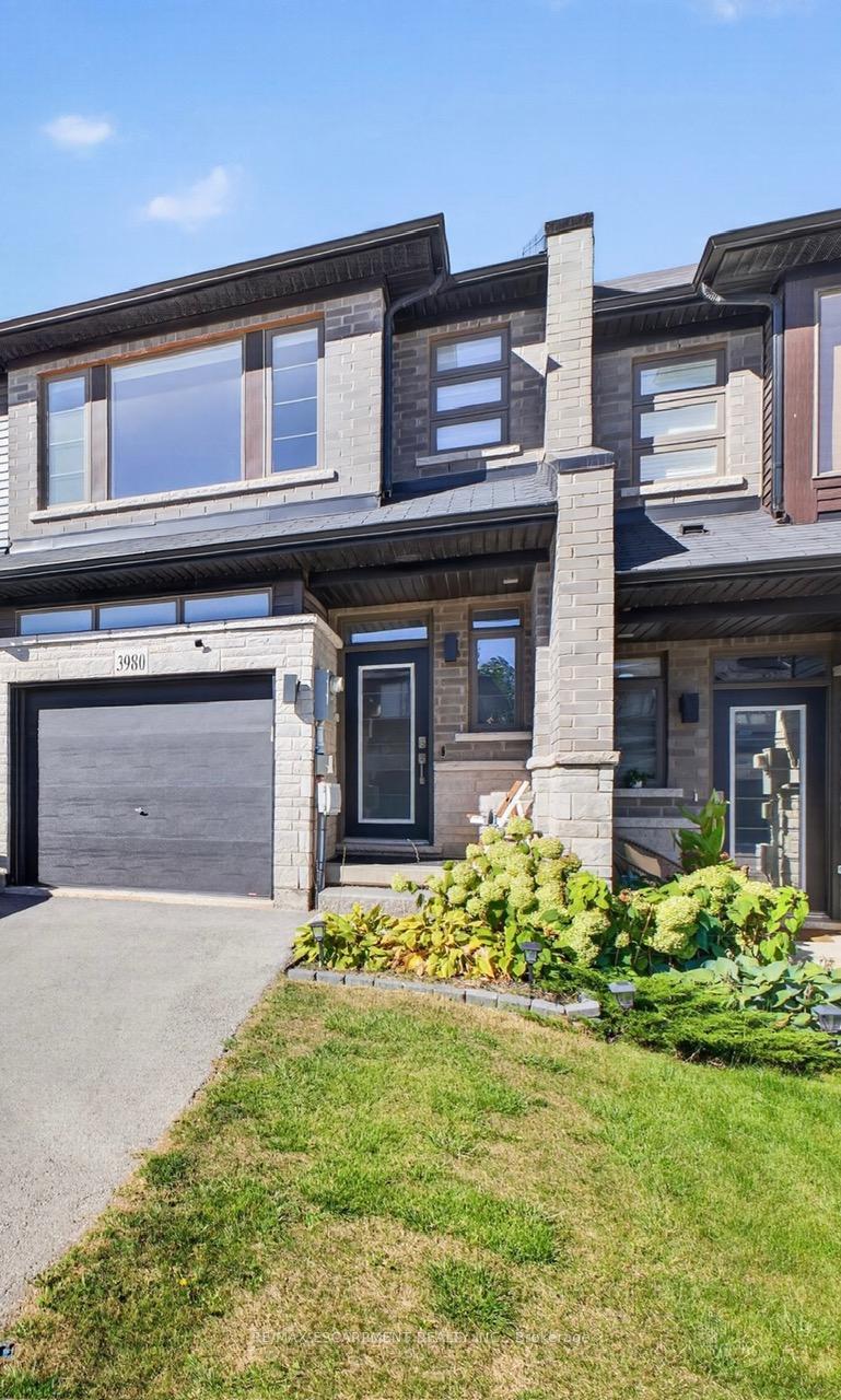 3980-crown-street-lincoln-ontario-x13837306