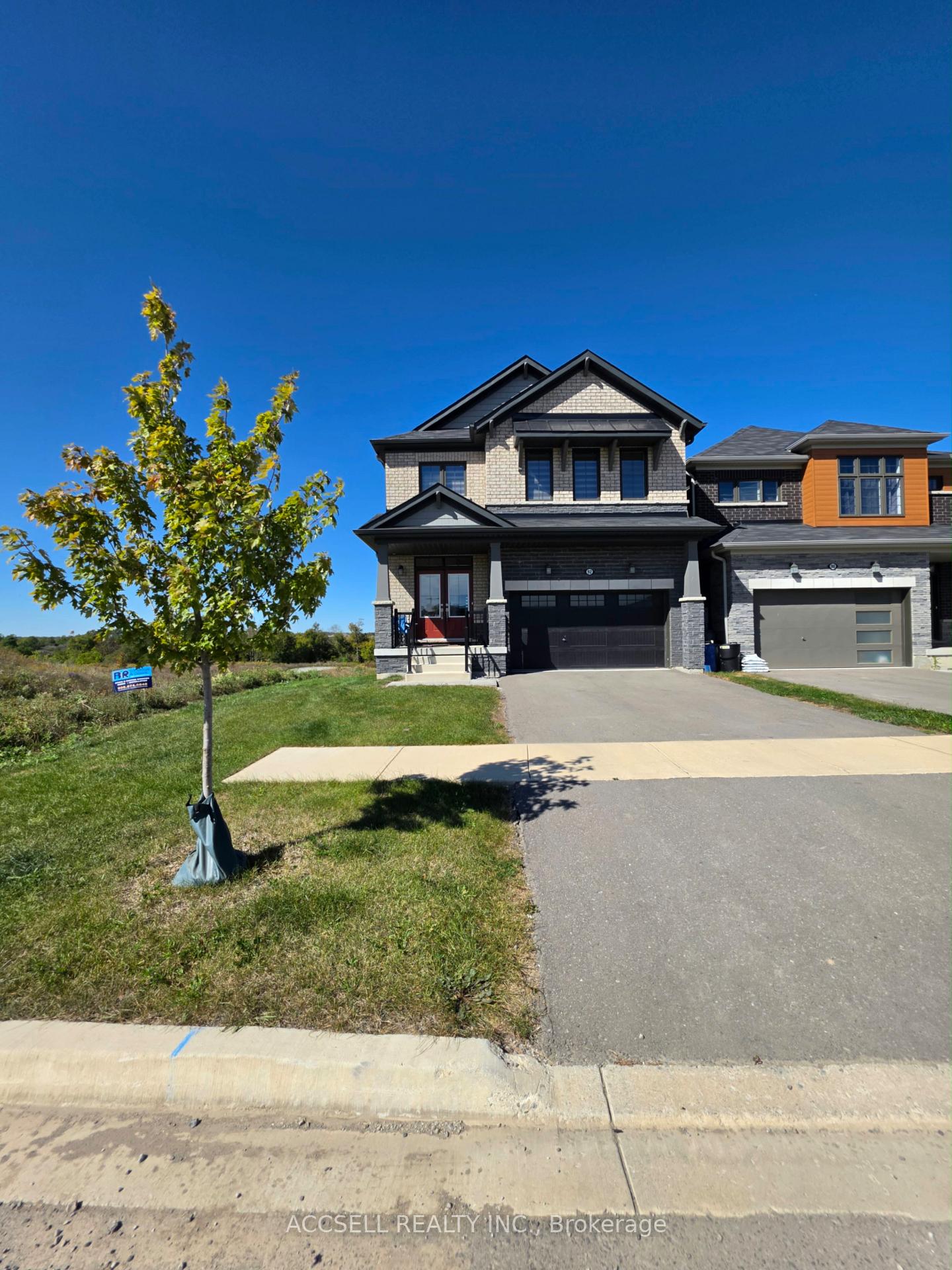 92-hawick-crescent-haldimand-ontario-x13837334